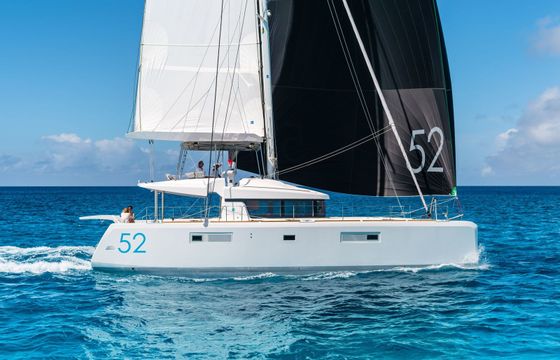 Lagoon 52 F Colombo