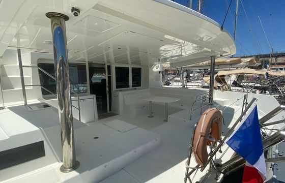 Lagoon 52 F Grebe