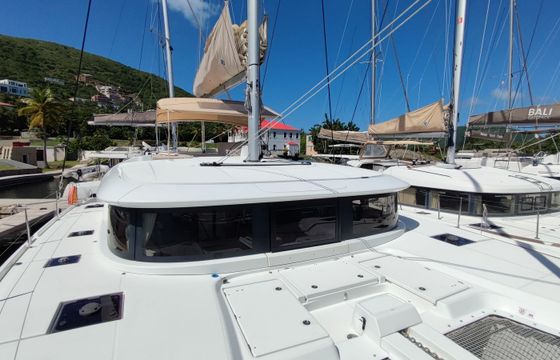 Lagoon 46 Tigre