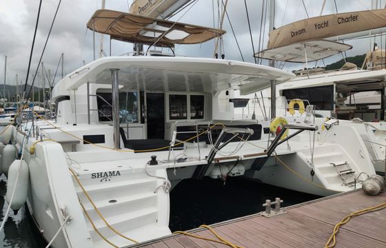 Lagoon 52 F Shama