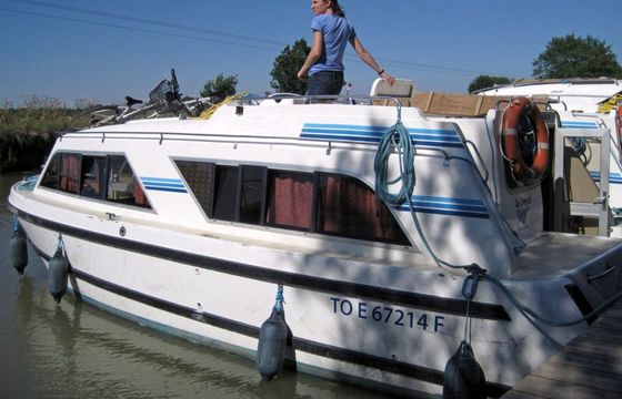 Le Boat Cirrus B Budget 24