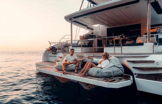 Lagoon 55 Almosta Road