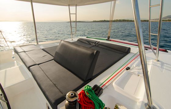 Lagoon 46 Golden Promise