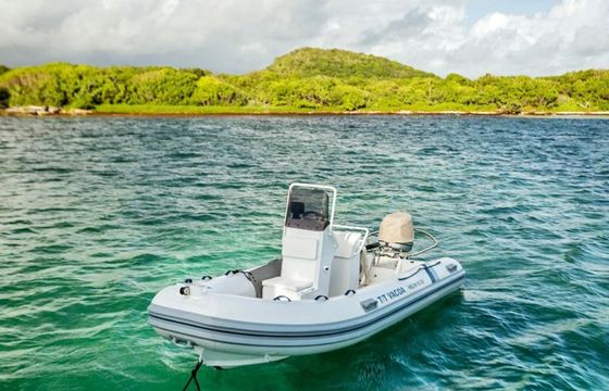 Lagoon 620 Sail Away