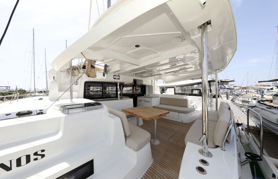 Lagoon 46 Panos