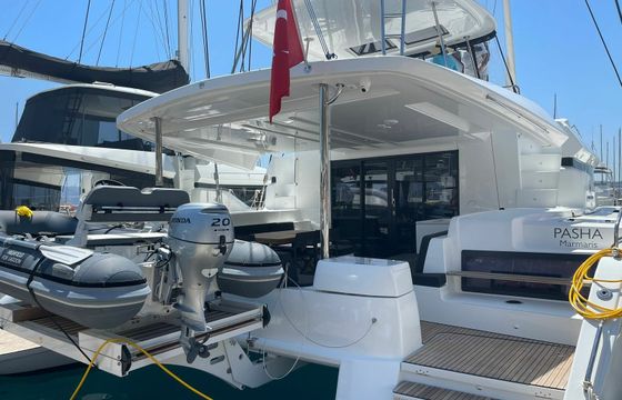 Lagoon 51 Pasha