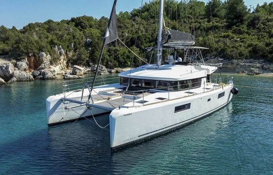 Lagoon 52 F Tamiro