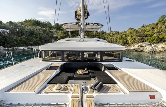 Lagoon 52 F Tamiro