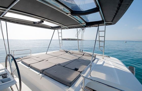 Lagoon 50 For Sail Too