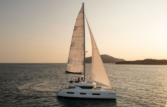Lagoon 55 Hydrus