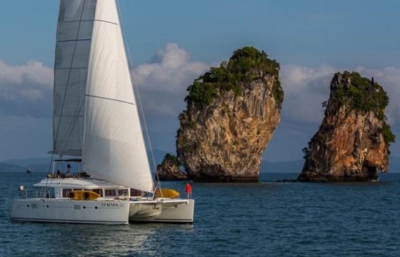 Lagoon 560 Seven