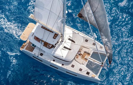 Lagoon 55 Magnifico