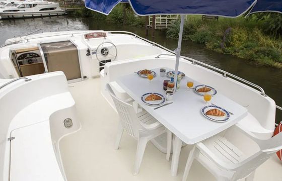 Le Boat Classique Star Budget 11