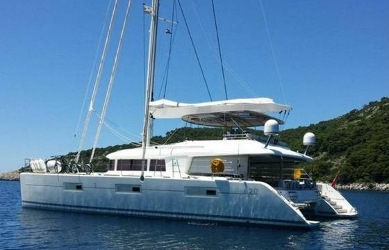 Lagoon 620 My Destiny