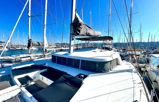 Lagoon 500 Infinity