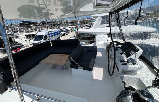 Lagoon 51 One Feeling