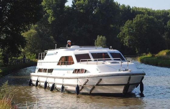 Le Boat Classique Star Budget 7