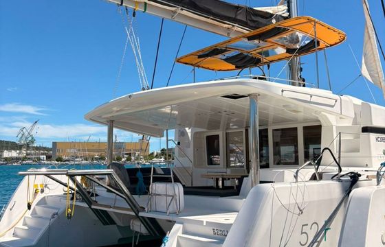 Lagoon 52 F Berlioz