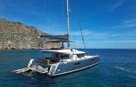 Lagoon 52 F Goa 10