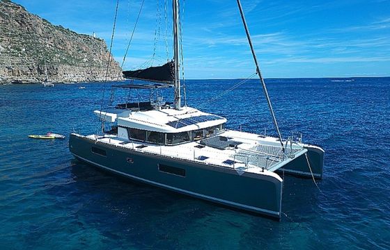 Lagoon 52 F Goa 10