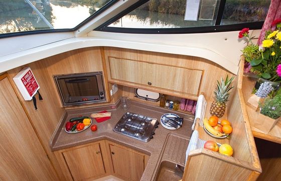 Le Boat Consul Budget 10