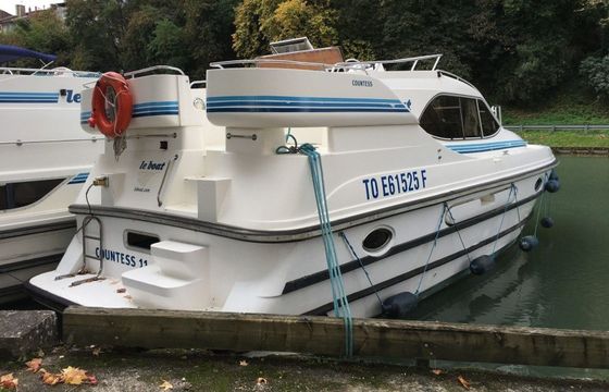 Le Boat Countess Budget 8