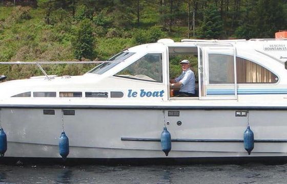 Le Boat Mountain Star Budget 1