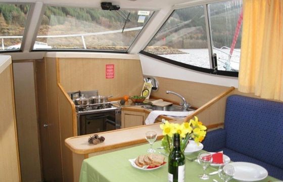 Le Boat Mountain Star Budget 1