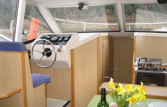 Le Boat Mountain Star Budget 1