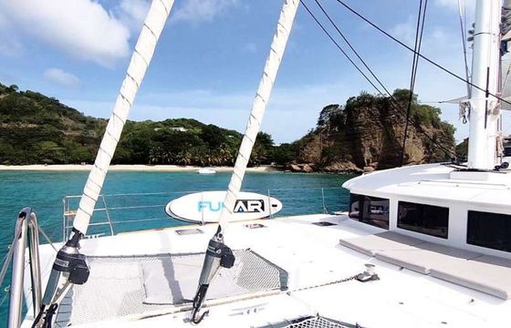 Lagoon 620 Foxy Lady
