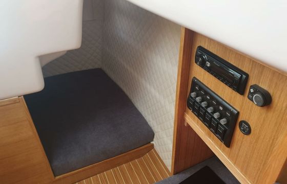 Laguna 700 700