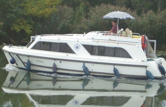 Le Boat Cirrus B Budget 10