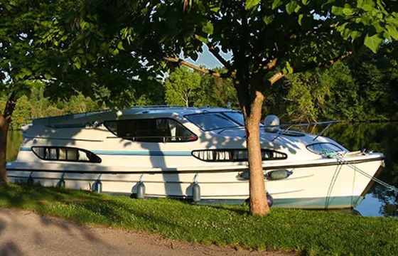 Le Boat Magnifique Comfort 47