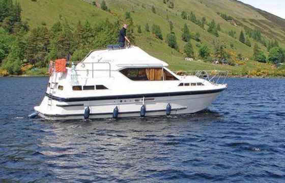Le Boat Curlew WHS Budget 1