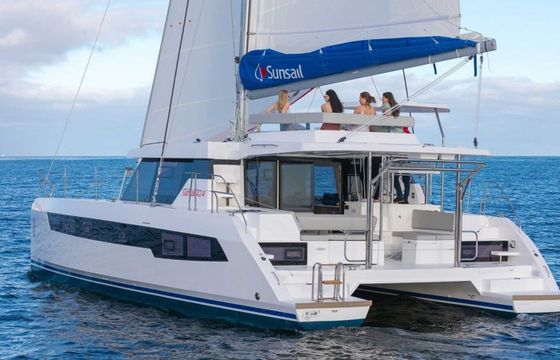 Leopard 42 Sunsail 22
