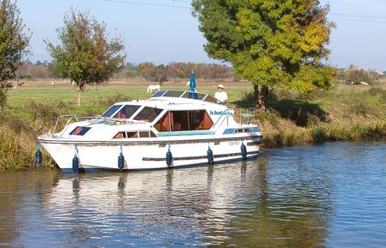 Le Boat Lake Star Budget 4
