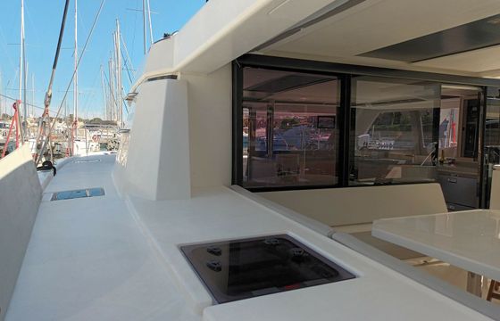 Leopard 45 Lady Mara