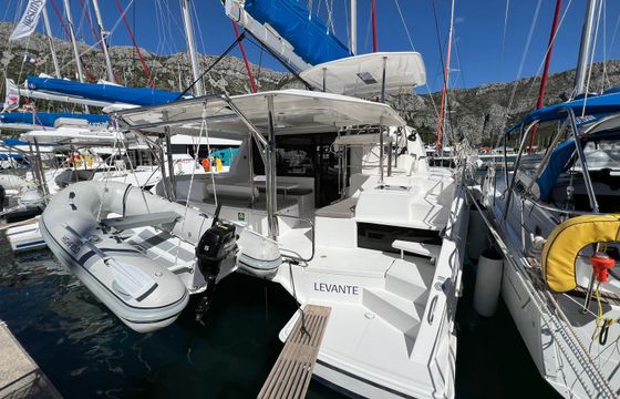 Leopard 40 Sunsail 20