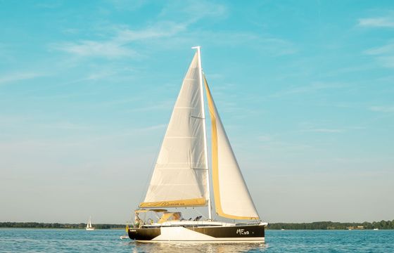Legion Yachts 360 Legion 2