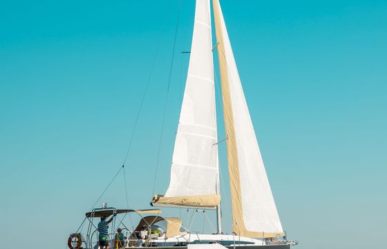Legion Yachts 360 Legion 2