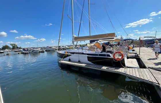 Legion Yachts 360 Legion 2