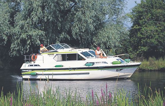 Le Boat Lake Star Budget 3