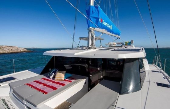 Leopard 42 Sunsail 25