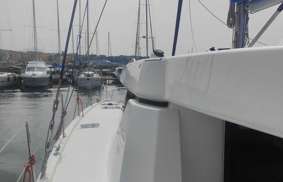 Leopard 45 Daria