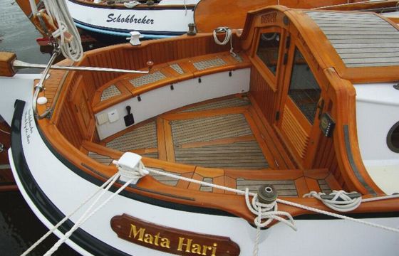 Lemsteraak 9.5 Mata Hari