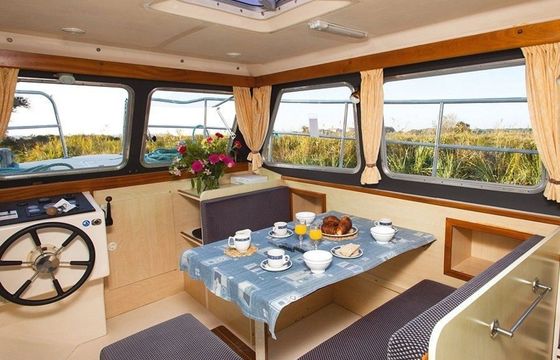 Le Boat Sheba Budget 12