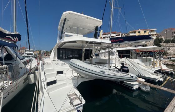 Leopard 43 PC Moorings 20