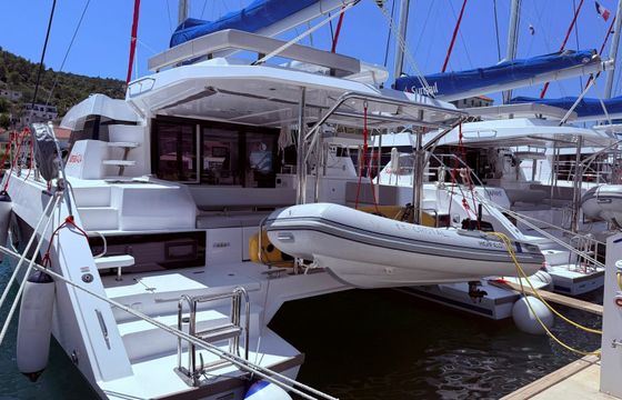 Leopard 42 Sunsail 24