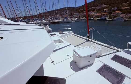 Leopard 42 Sunsail 24