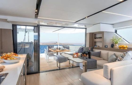 Leopard 46 Sunsail 25